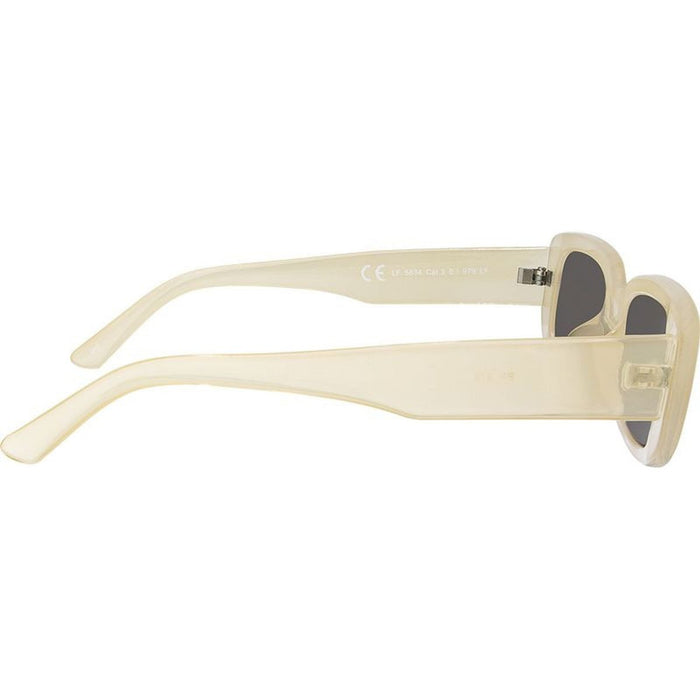 5834, Cream/Brown Lenses
