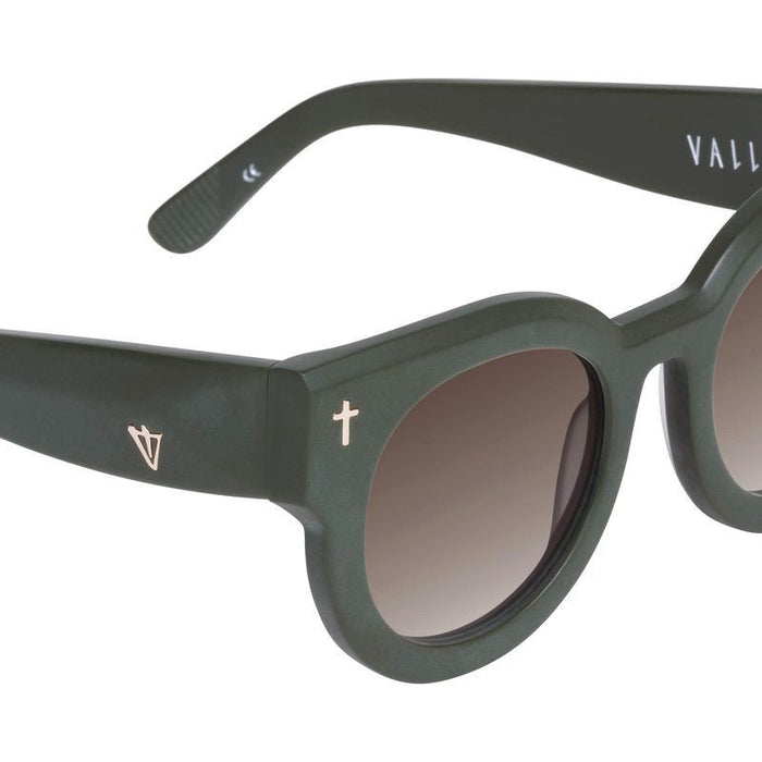 A Dead Coffin Club, Matte Army Green/Brown Gradient Lenses