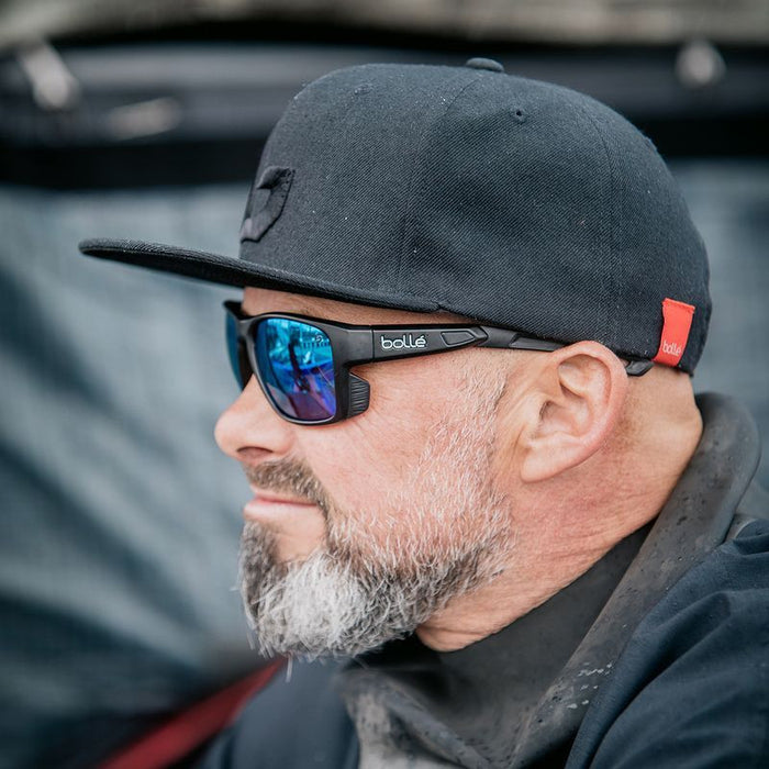 Airdrift, Matte Black/Volt Offshore Polarised Lenses