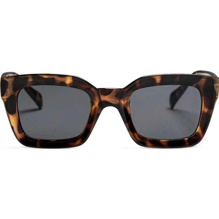 Anna, Leopard/Black Lenses