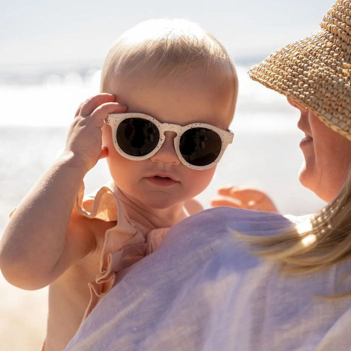 Baby Eco, Sand Speckle/Smoke Lenses