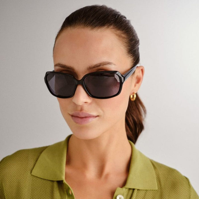Bellambi Petite, Black/Smoke Polarised Lenses
