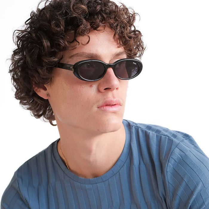 Brill, Black/Smoke Lenses