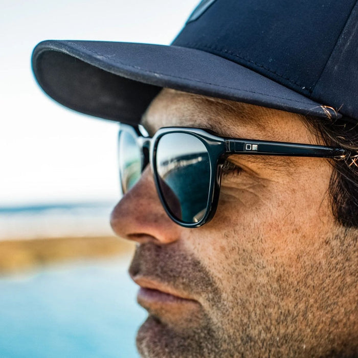 Divide X, Eco Black/Grey Glass Polarised Lenses
