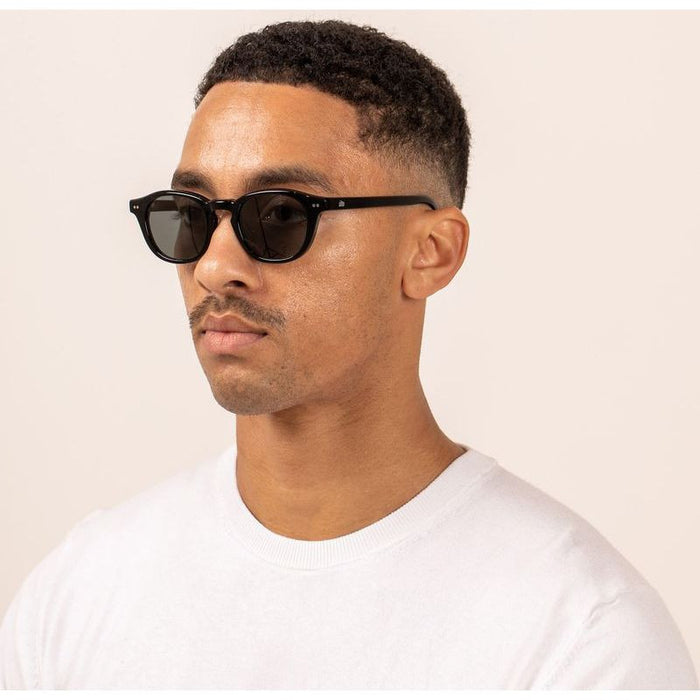 Elio, Black/Iron Grey Polarised Lenses