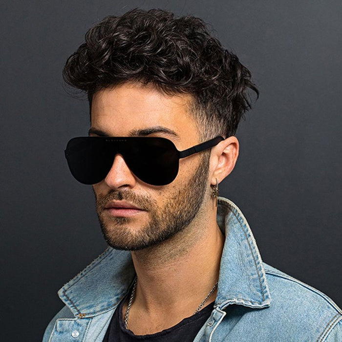 Falcon, Legend Forever Matte Black/Black Smoke Polarised Lenses