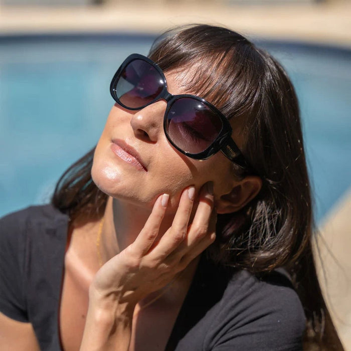 Franca, Crystal Black/Smoke Gradient Polarised Lenses