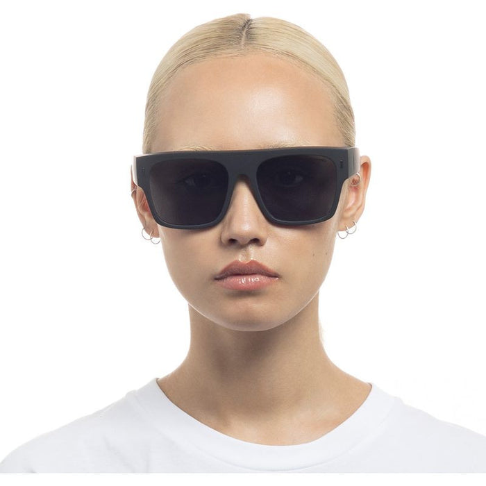 Gerroa, Black Rubber/Smoke Polarised