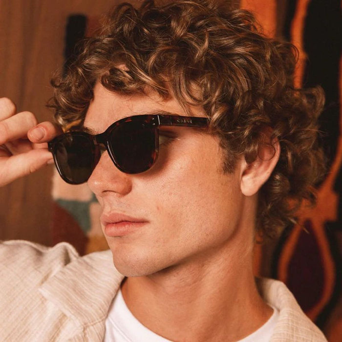 Homeland, Gloss Tort/Green Polarised Lenses