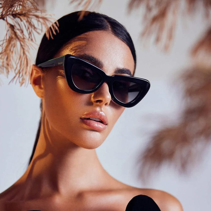 Lafayette, Gloss Black with Gold Metal/Black Gradient Lenses