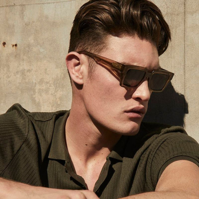 Lukie, Dusk/Smoke Lenses