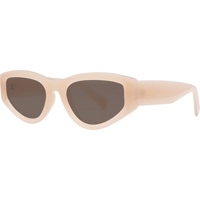 Lulu, Butterscotch/Brown Lenses