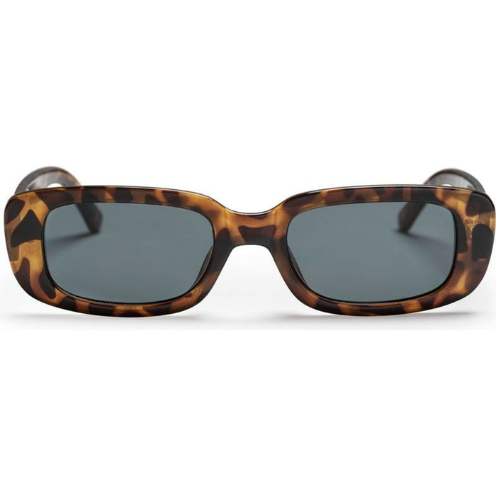 Nicole, Leopard/Black Lenses
