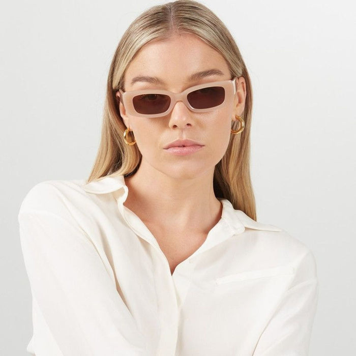 Norm, Nude/Brown Lenses