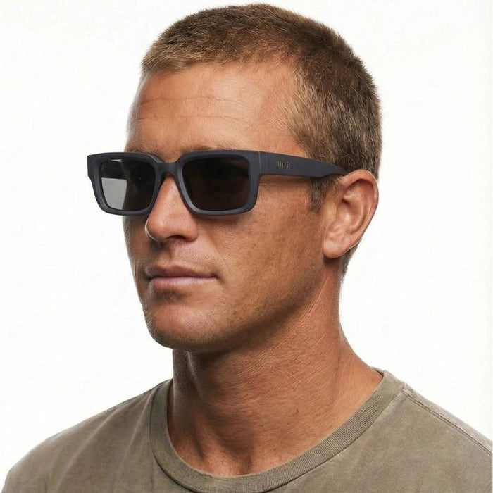 Oney, Matte Black/Grey Lenses