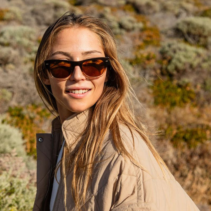 OTIS Out of Sight Crystal Copper Brown Polarised Lifestyle