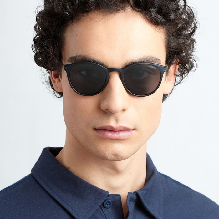 P2062/S, Matte Black/Grey Polarised Lenses