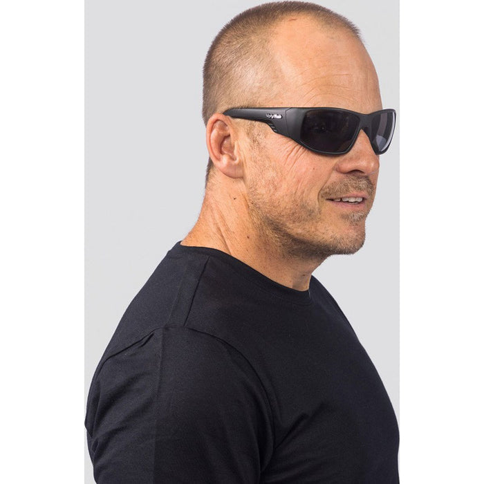 P4664, Matte Black/Smoke Polarised Lenses