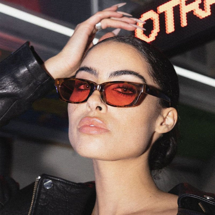 Pallas, Tort/Pink Lenses