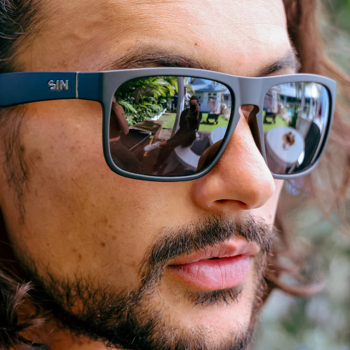 Peccant, Black Rubber/Grey Polarised Lenses