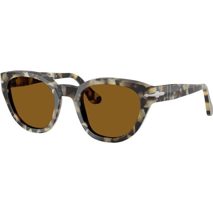 PO3379S, Brown Tortoise/Brown Glass Lenses 51 Eye Size