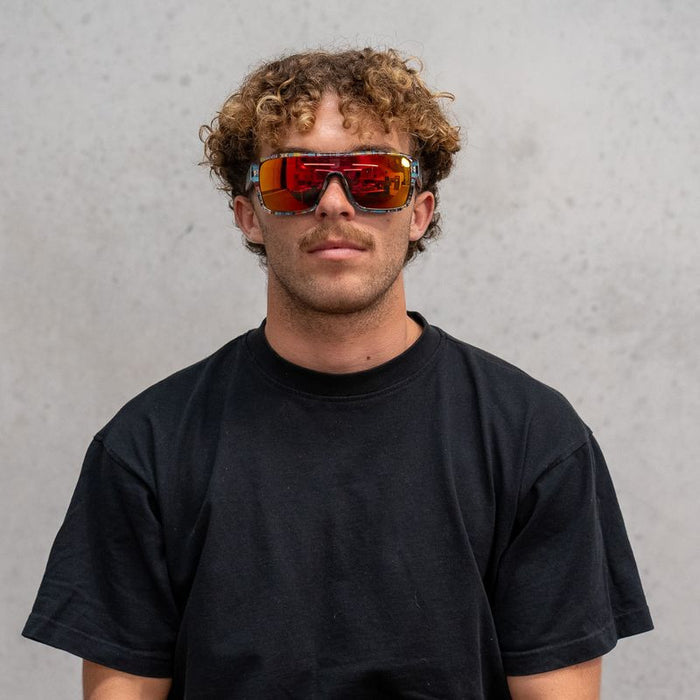 Remix, Bryan Iguchi/Red Ionised LL Lenses