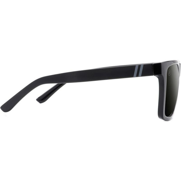 Romeo, Black Jacket Gloss Black/Smoke Polarised Lenses