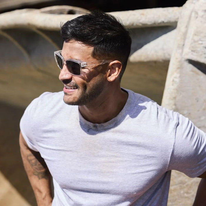 STKS 420, Crystal/Smoke Polarised Lenses