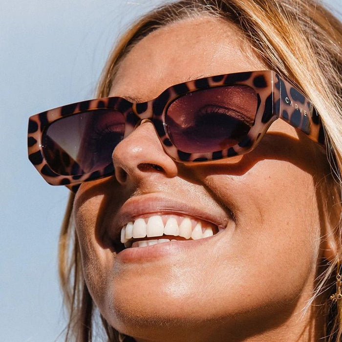 Vinca, Gloss Creamy Tort/Brown Gradient Lenses
