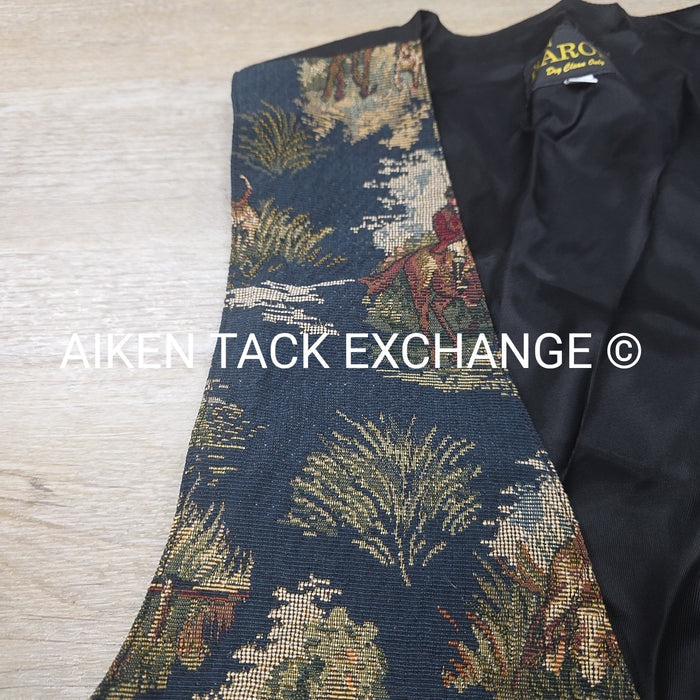 Von Baron Vest w/ Hunt Scene, Women's XLarge